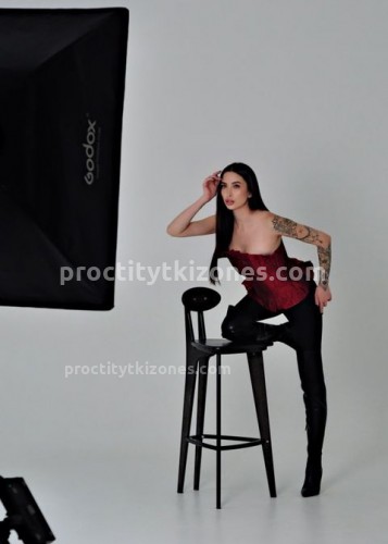 Вика, Г. Грязи